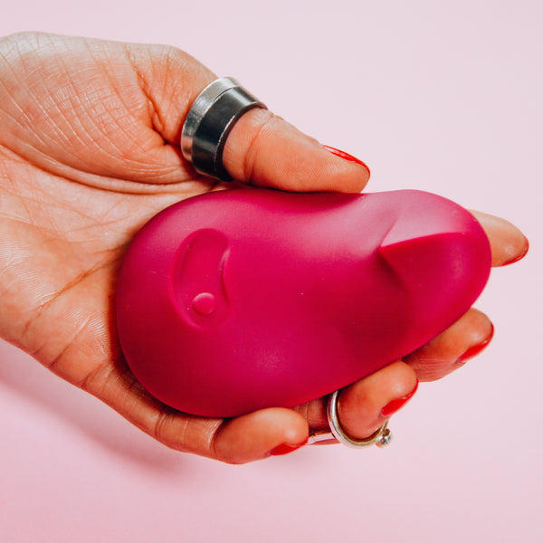 How do you clean a bullet vibrator? | MAGIC MEN AU How do you clean a bullet vibrator? | MAGIC MEN AU